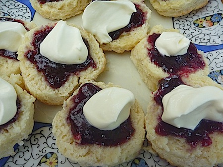 Classic Buttermilk Scones Recipe for Traditional Australian Morning and Afternoon&nbsp;Teas