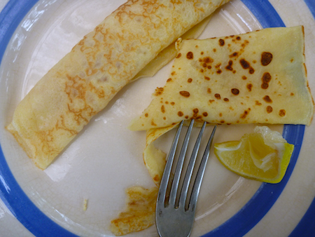 Pancakes with lemon and sugar