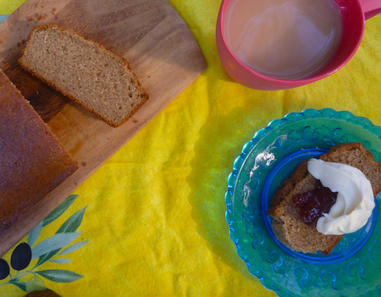 Wholemeal cinnamon snacking cake