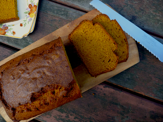 Spelt and olive oil pumpkin bread