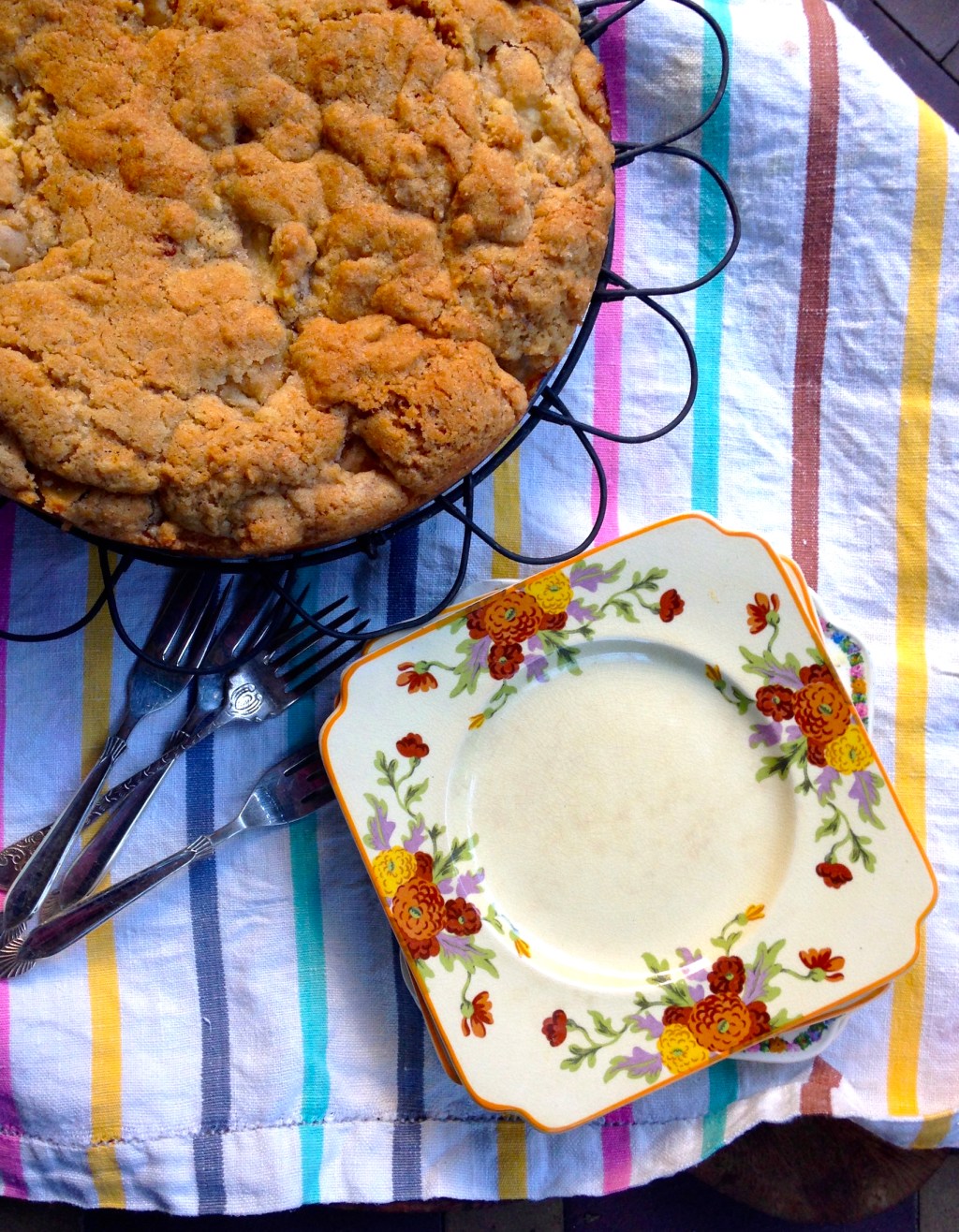 The Easiest Apple Cake Recipe You’ll&nbsp;Love