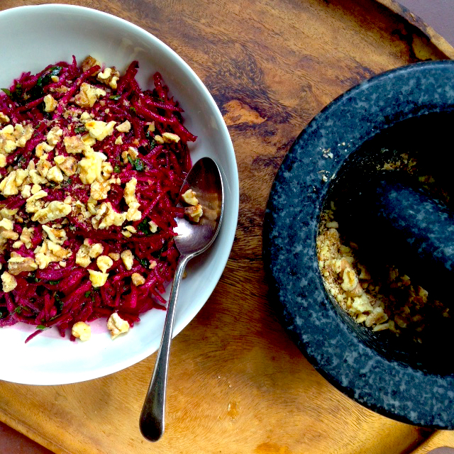 Grated beetroot salad with walnuts and cumin #vegan #picnics