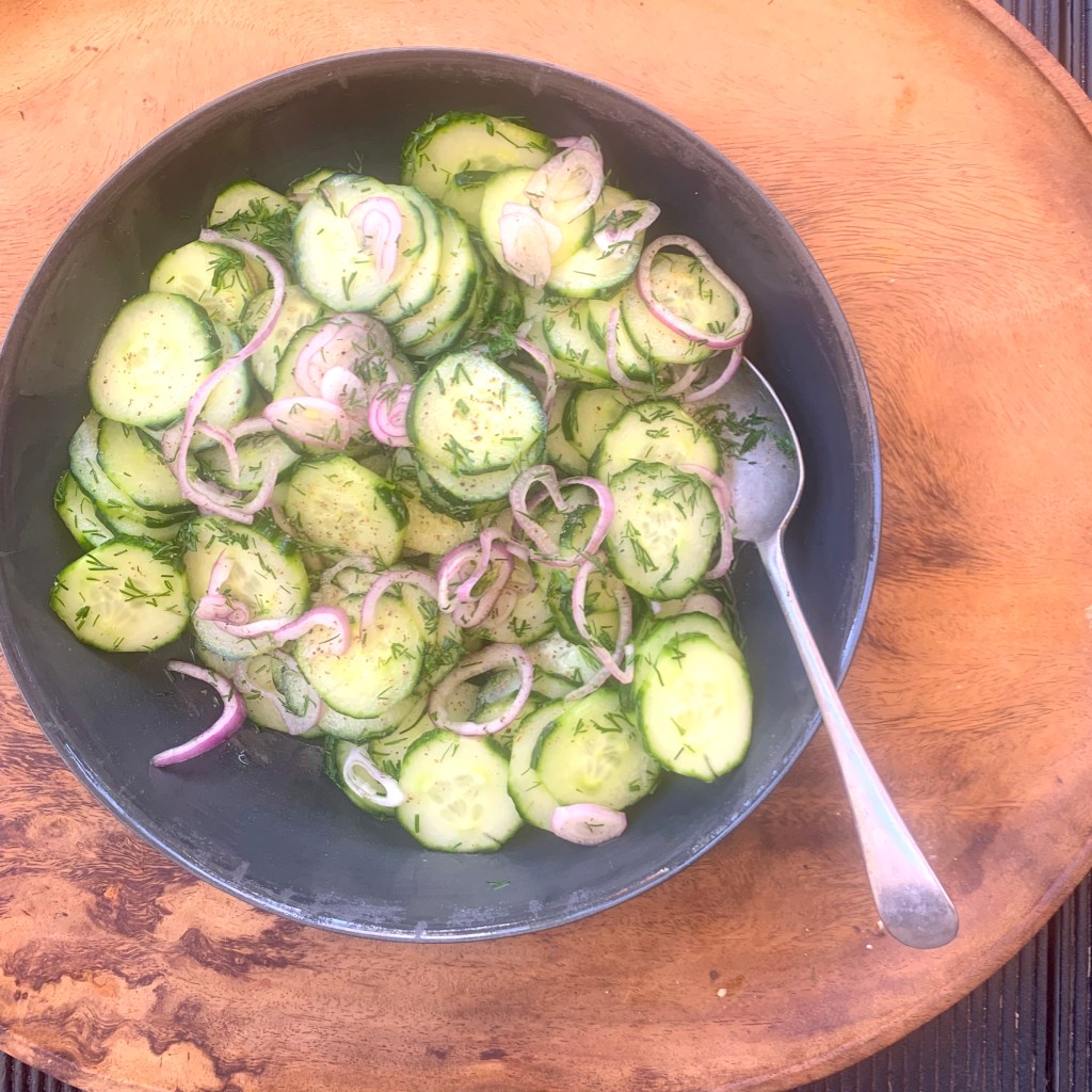 Refreshing Cucumber Salad: Simple and Versatile